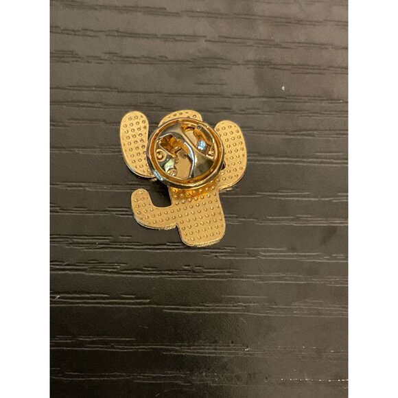 Cactus Shaped Enamel Pin Brooch Green & Gold Metal - Picture 2 of 3